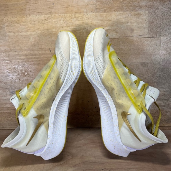 NEW Nike Zoom Fly 3 Womens Size 8.5 Running Shoes Sneakers Light Cream Gold - Picture 6 of 10